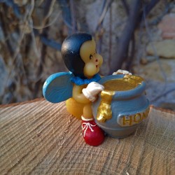 Figurine abeille et pot de miel en cire d'abeille